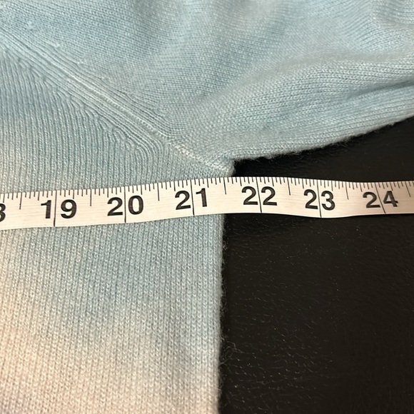 WHITE and WARREN Cashmere Blue White Tie Dye Crew Neck Long Sleeve Sweater Sz S - Picture 8 of 9